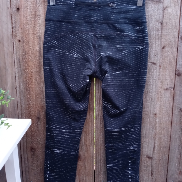 Nike Power Sprinter Running Capri Crop leggings XS - Picture 5 of 10